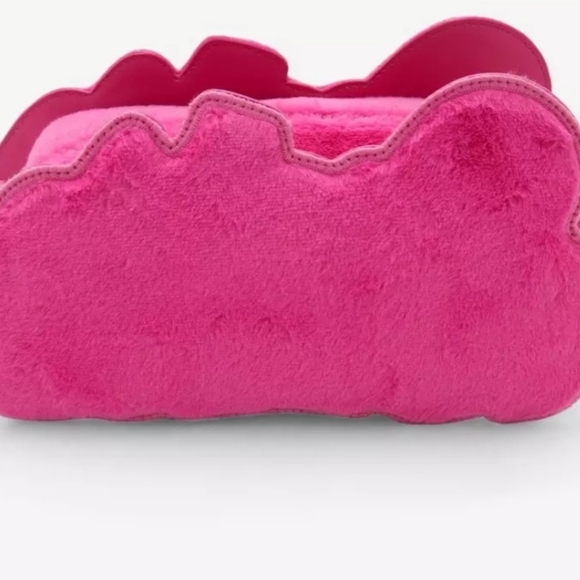 Barbie Pink Faux LOGO Fuzzy Limited Edition Crossbody Bag Shoulder Bag - Picture 3 of 10